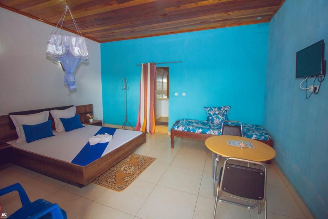 Hotel National Ambilobe Екстер'єр фото