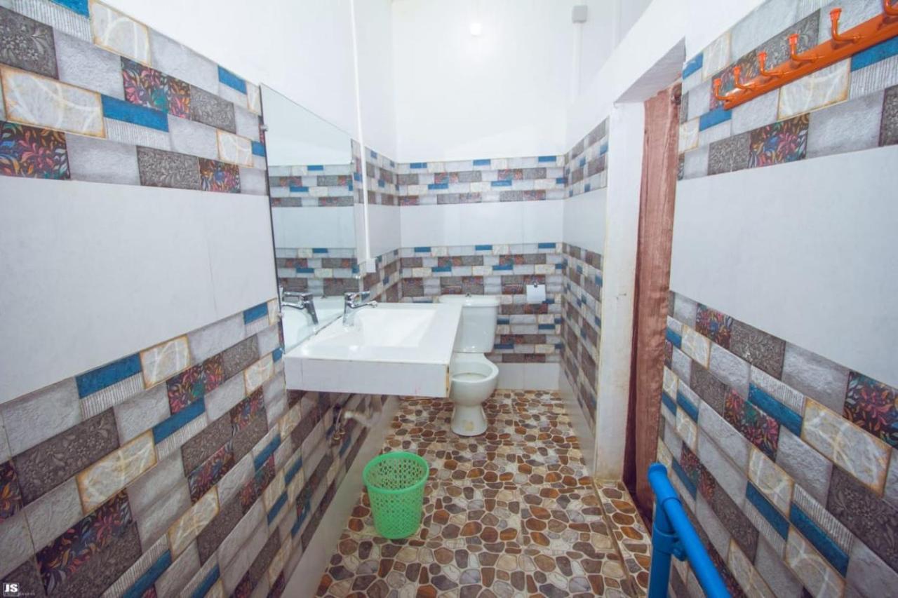Hotel National Ambilobe Екстер'єр фото